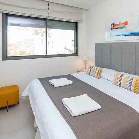 2br Luxury - Santa Barbara Heights, Good Wifi & Ac