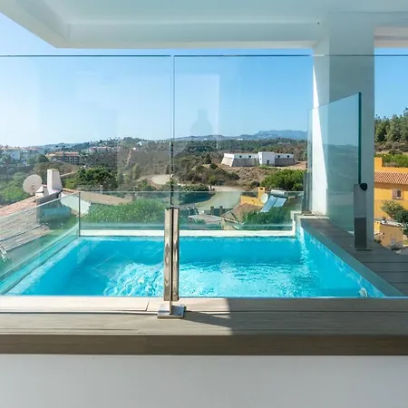 Apartment 2br Luxury - Santa Barbara Heights, Good Wifi & Ac La Cala De Mijas