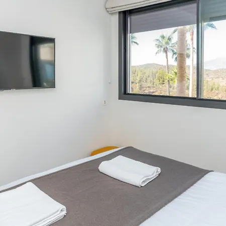 Apartment 2br Luxury - Santa Barbara Heights, Good Wifi & Ac La Cala De Mijas